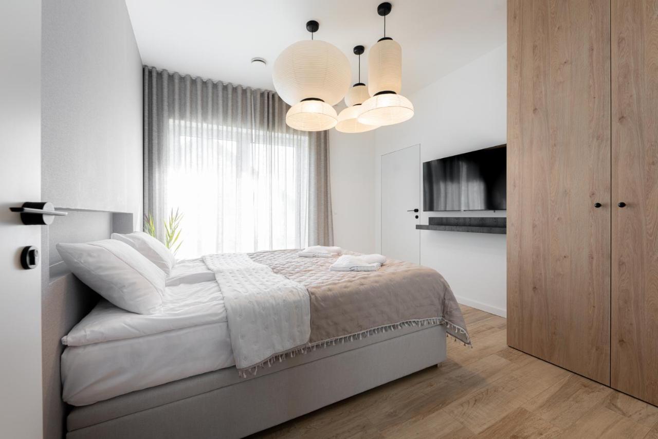 Mielnovo - Dom Z Basenem, Sauna I Jacuzzi Großmöllen Exterior foto